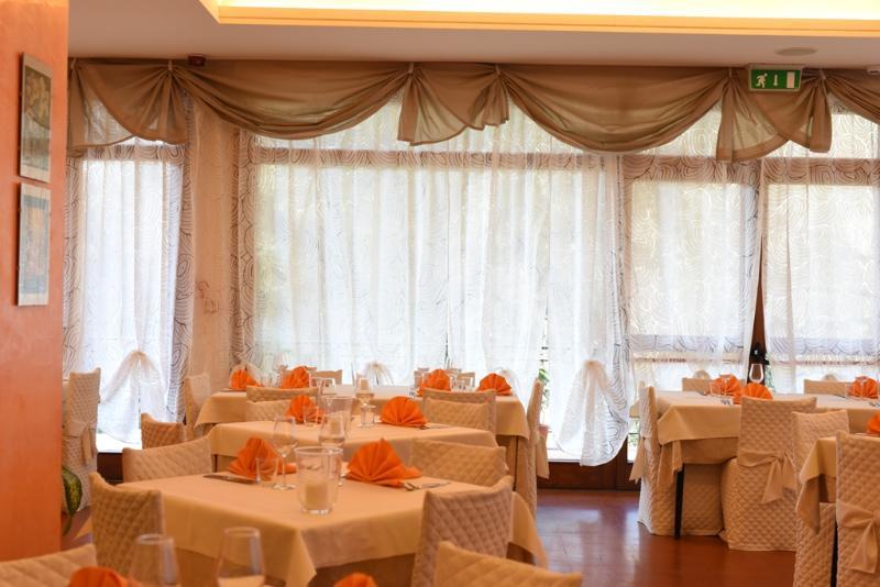 Hotel La Selva كالينْسانو المظهر الخارجي الصورة